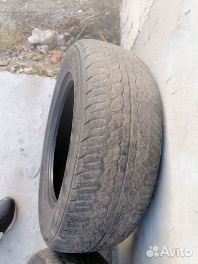 Yokohama Parada Spec-X 225/65 R17