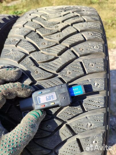 Dunlop SP Winter Ice 03 235/45 R18