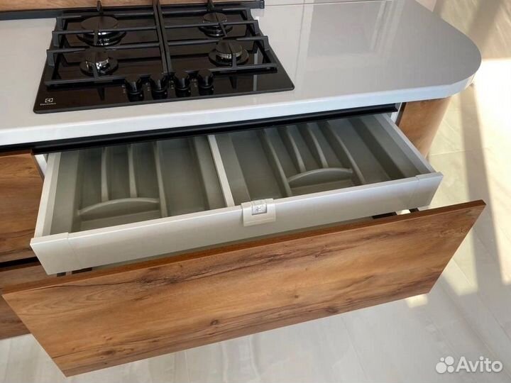 Кухонный гарнитур