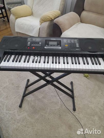 Синтезатор