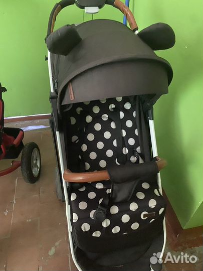 Прогулочная коляска