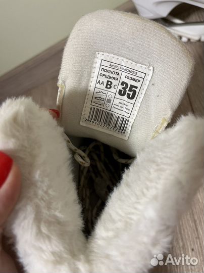 Коньки женские детские фигурные Nordway 35 размер