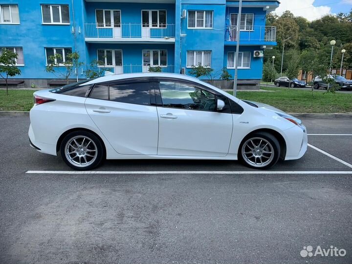 Toyota Prius 1.8 CVT, 2018, 160 000 км