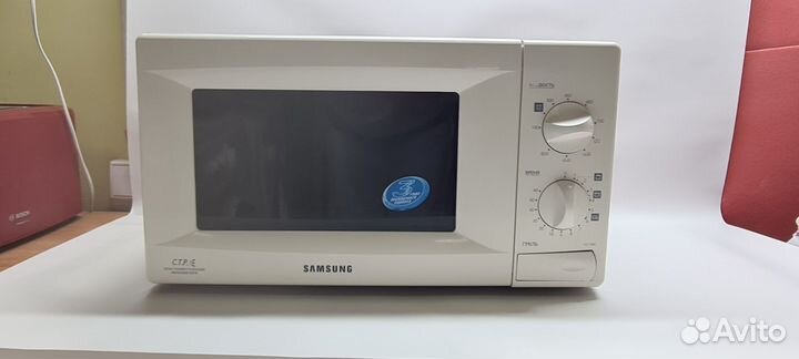 Микроволновая печь самсунг с грилем 20л CE2718NR