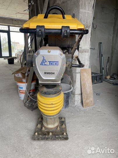 Вибротрамбовка tcc RM80H