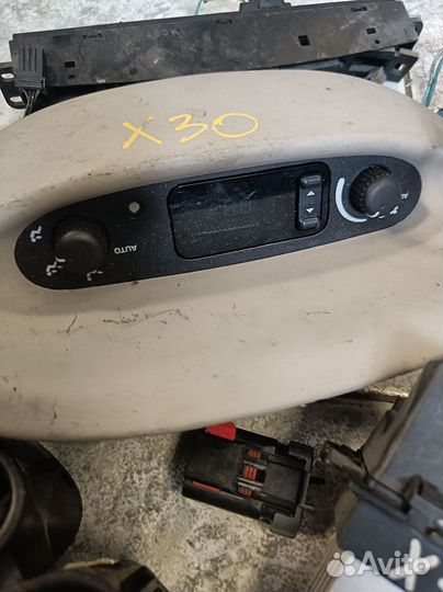 Продам набор климат-контроля на Chrysler T&C IV