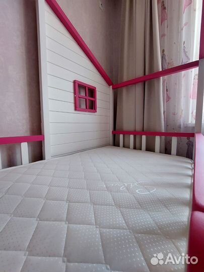 Кровать бук