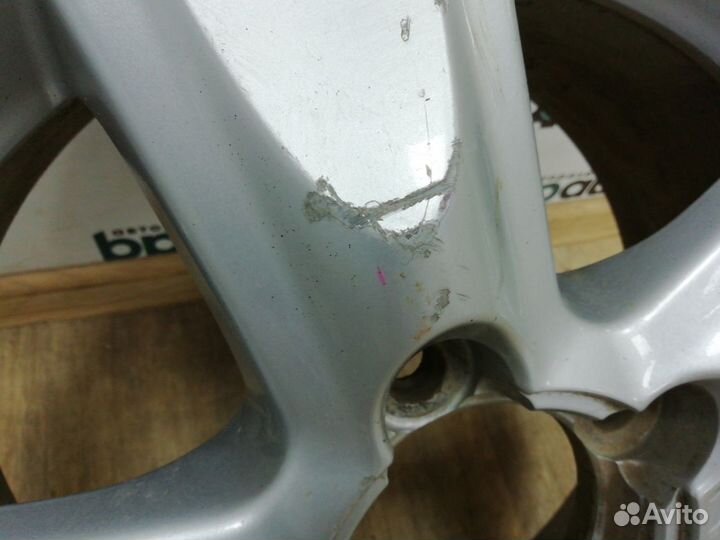 Диск литой 18x8J 5X150 ET60 42611-60650 Toyota