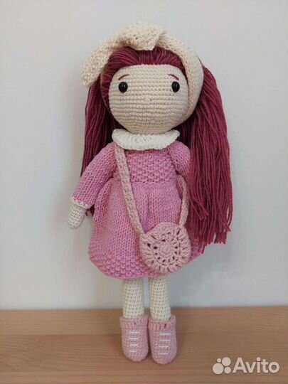 Кукла вязаная игровая