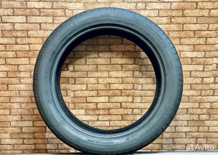 Michelin Latitude Sport 255/45 R20