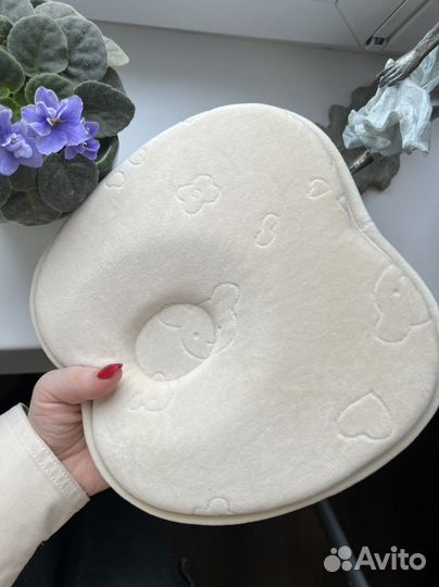 Подушка ортопедическая для новорожденных