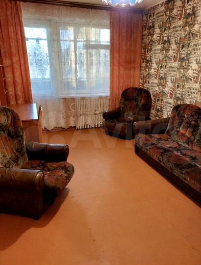 2-к. квартира, 47 м², 3/5 эт.