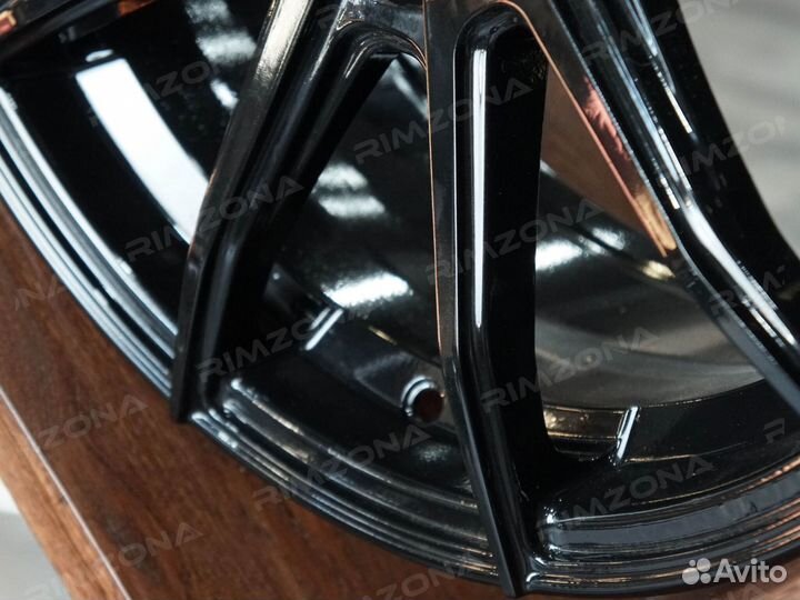 Литые диски Shogun R17 на Rio, Vesta. Арт1241