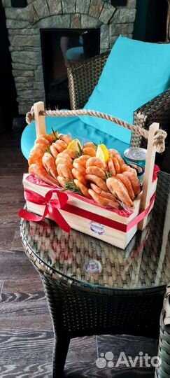 Подарочный бокс