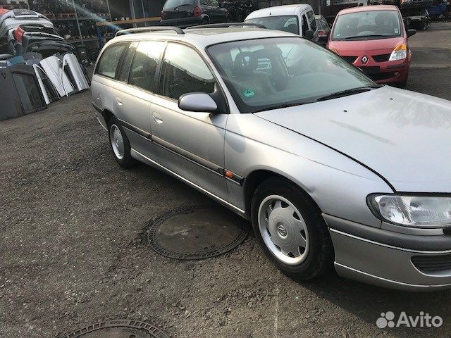 Разбор на запчасти Opel Omega B