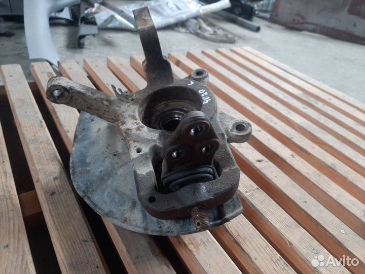 Кулак передний левый SsangYong Actyon 2 2011