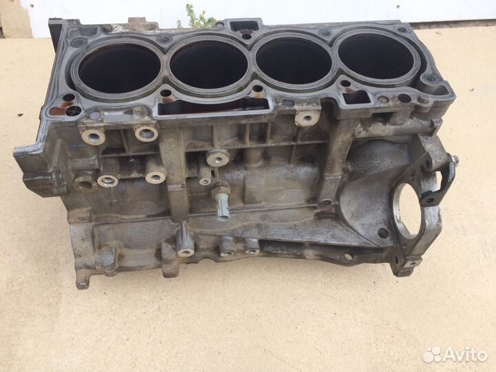 Блок двигателя Mitsubishi Outlander XL 2.0 4B11