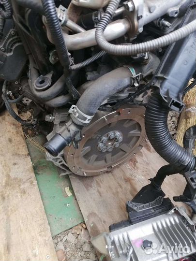 Двигатель в сборе ZVW-55