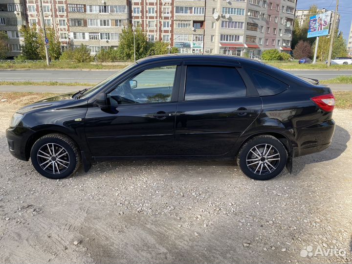 LADA Granta 1.6 МТ, 2015, 91 500 км