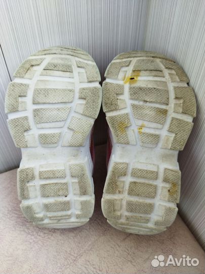 Кроссовки для девочки 22 размер