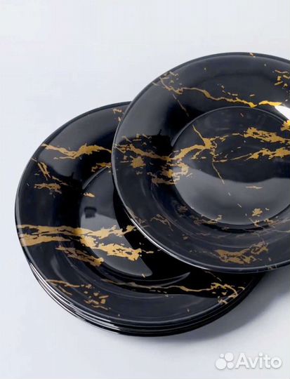 Набор тарелок новый