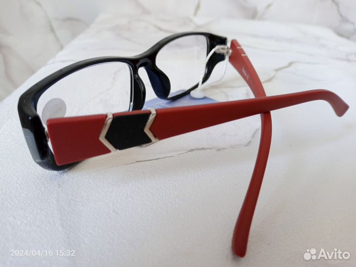 Очки для зрения +1.5