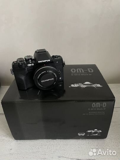 Фотоаппарат Olympus OM-D E-M10 Mark IV