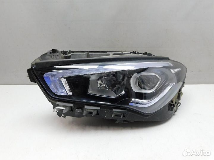 Фара левая Mercedes-Benz CLA-Class