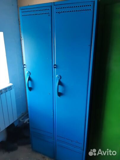 Шкаф металлический