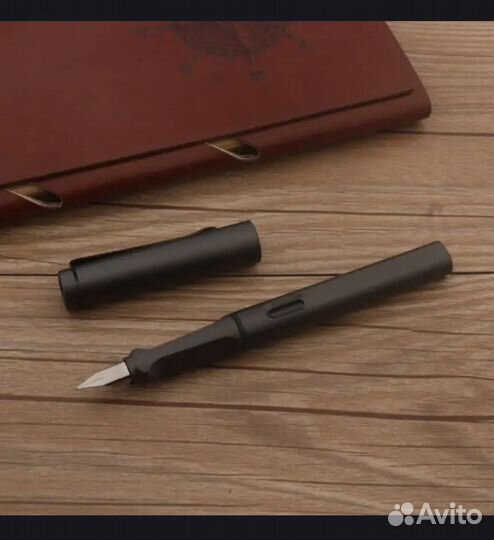 Перьевая ручка