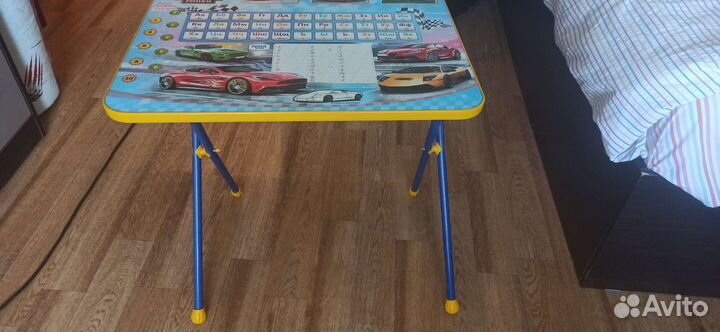 Детский стол