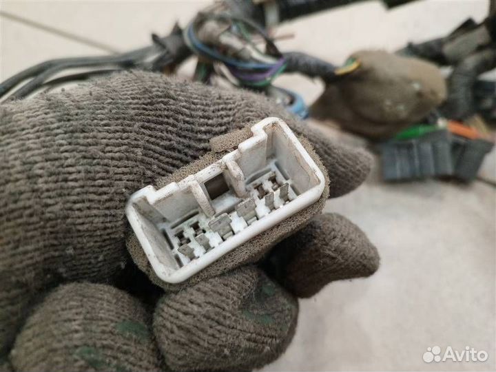 Проводка подкапотная Mitsubishi Pajero iO 1998-20