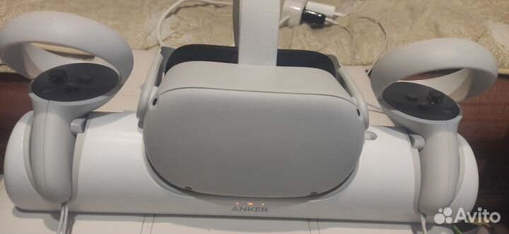 Oculus Quest 2 128gb + Anker + кабель