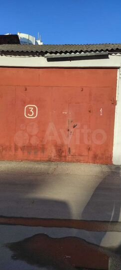 Гараж, > 30 м²