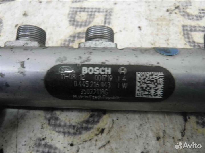 Рейка топливная (рампа) Jeep Grand Cherokee (WK2)