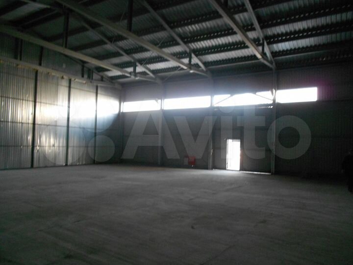 Складское помещение, 310 м²