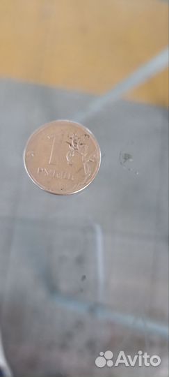 Б/у лобовое стекло LADA Kalina