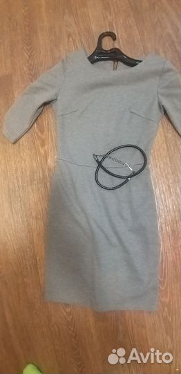 Платье офисное