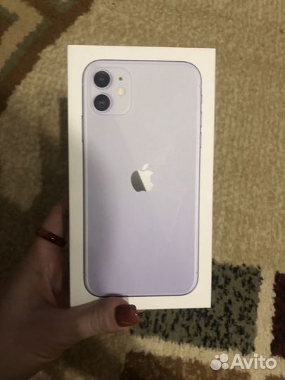 Коробка от iPhone 11