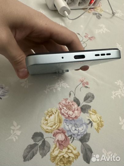 Xiaomi Redmi 13C, 4/128 ГБ