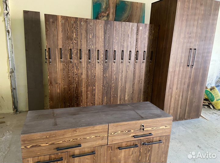 Мебель из дерева