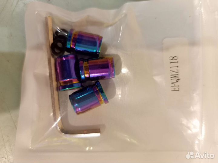 Колпачки противоугонные на нипель