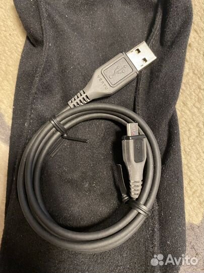 Vertu Чехол и кабель