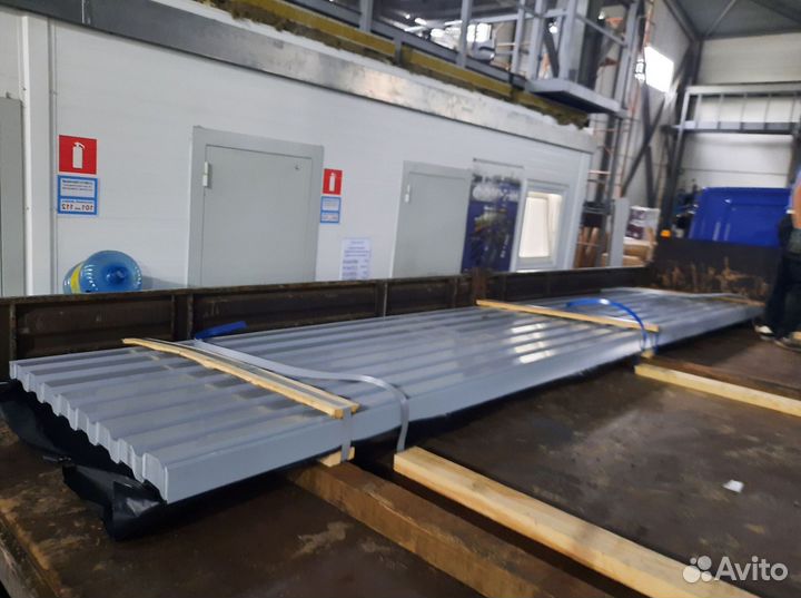 Профнастил оцинкованный окрашенный Н-57 0,65х750