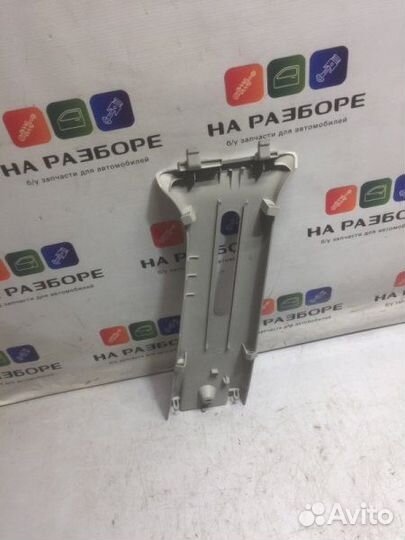 Накладка на стойку внутренняя левая LADA Xray