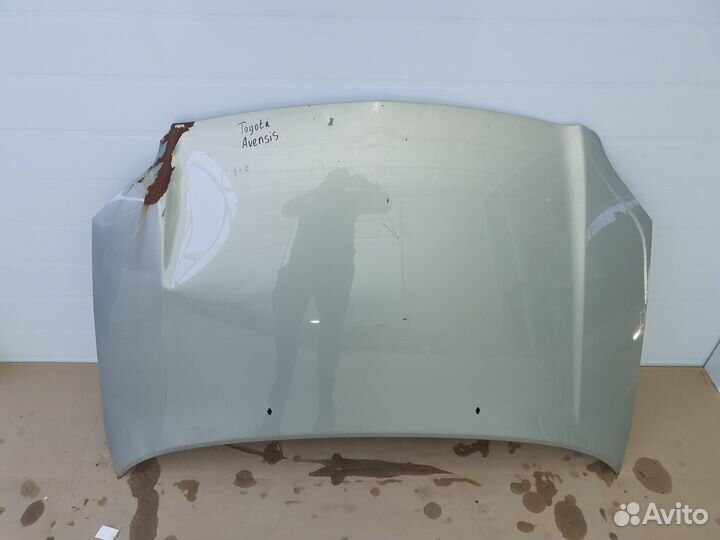 Капот Toyota avensis 2008г