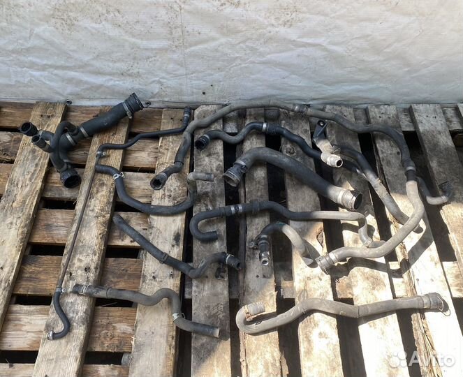 Патрубок охолождения BMW 5 e60/61 M54B25