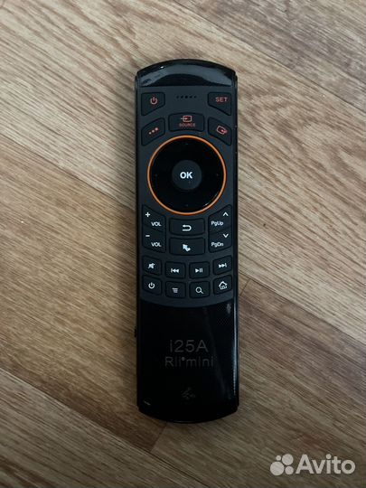 Пульт, аэромышь, клавиатура(Rii mini i25A )