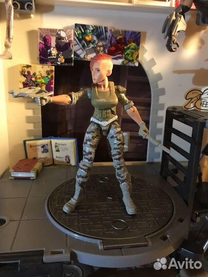 Девушка Солдат Удачи