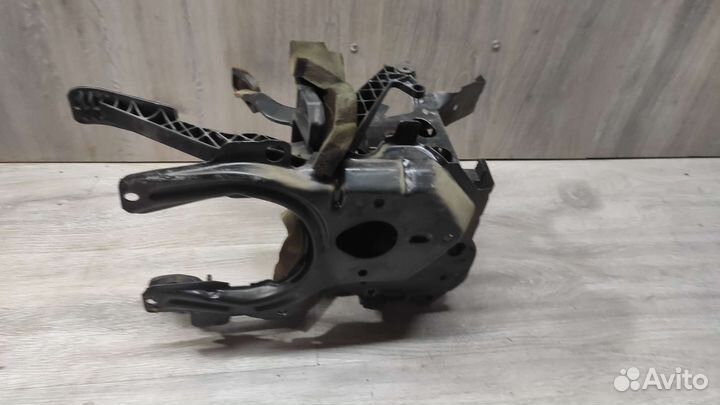 Педальный узел Фольксваген пассат б3